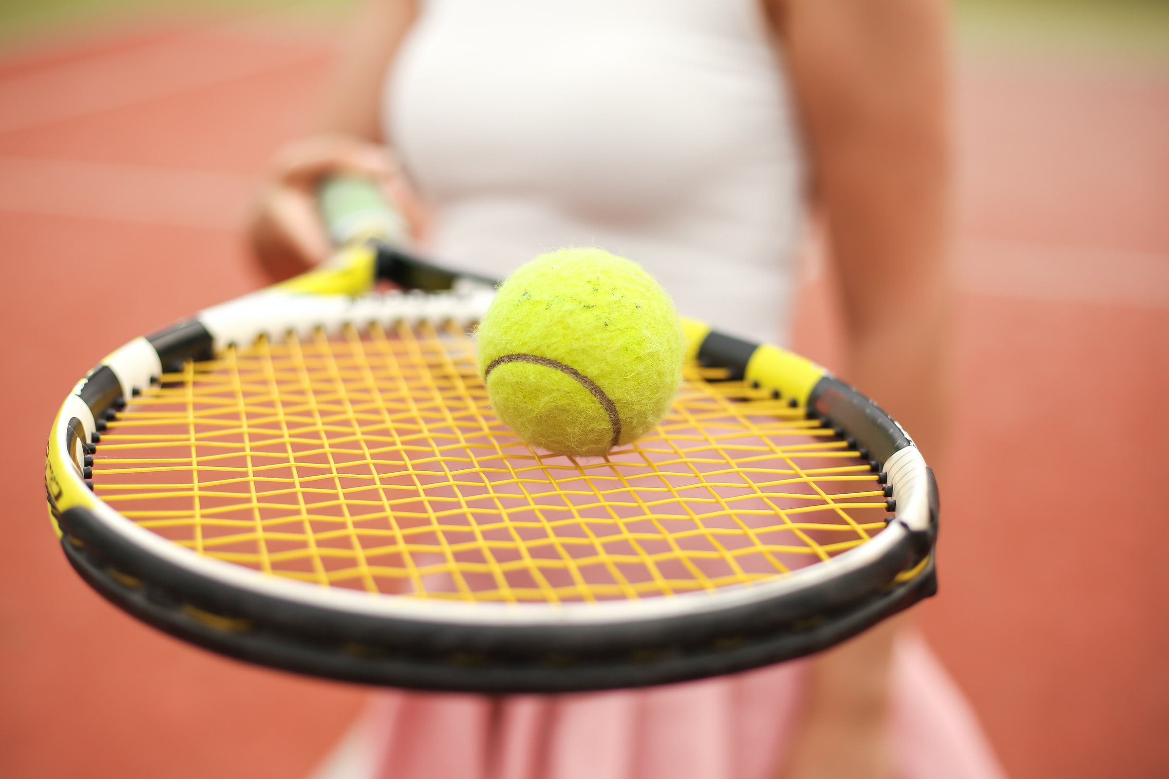 Tenis Raketi ve Topu Fiyatları