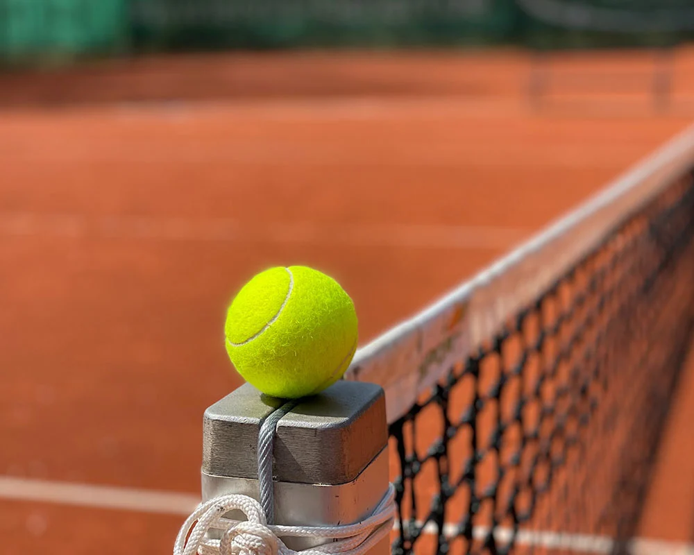 Tenis Kortu Kiralama
