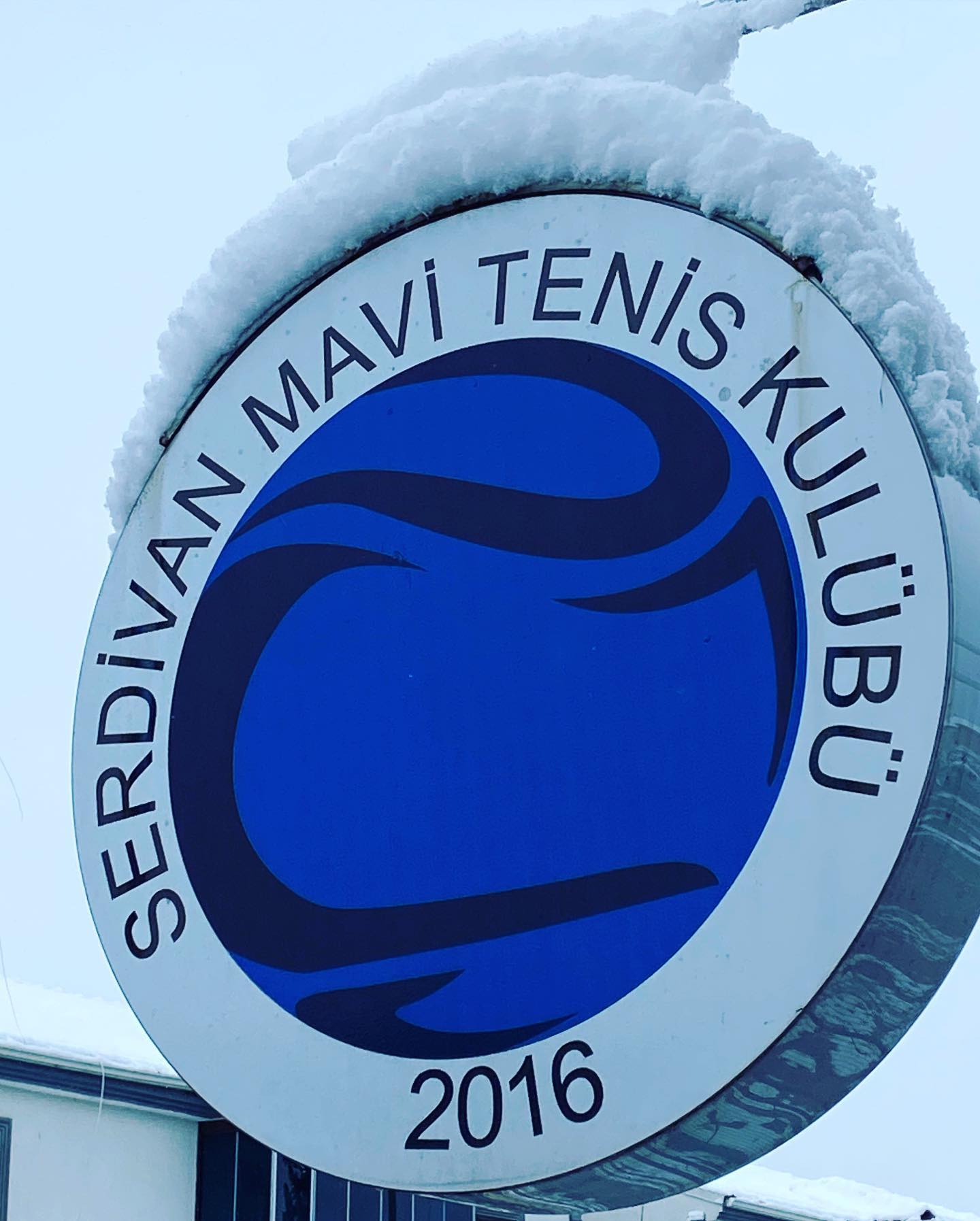 Serdivan Mavi Tenis Kulübü